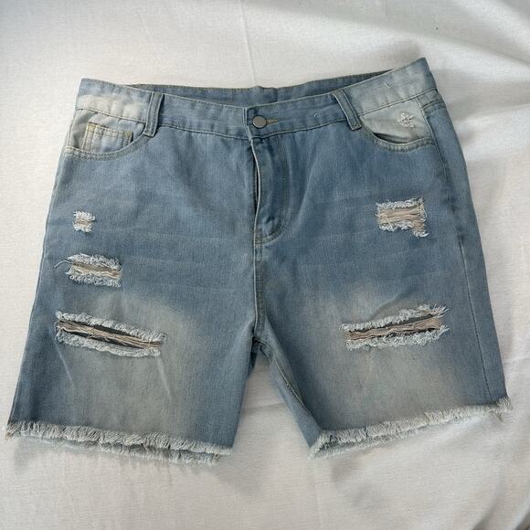 NWOT Cute Jean Shorts Women's Size XL Distressed Denim Cut Off - Picture 1 of 6